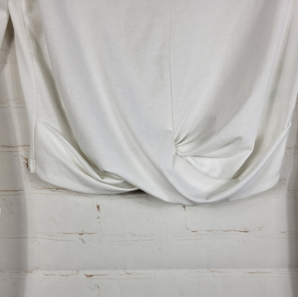Lilly Pulitzer Preppy Sporty Luxletic Greer Crop Twist Long Sleeve Top White XXS - Picture 6 of 10